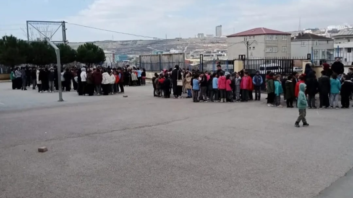 OKULUMUZDA DEPREM TATBİKATI YAPILDI